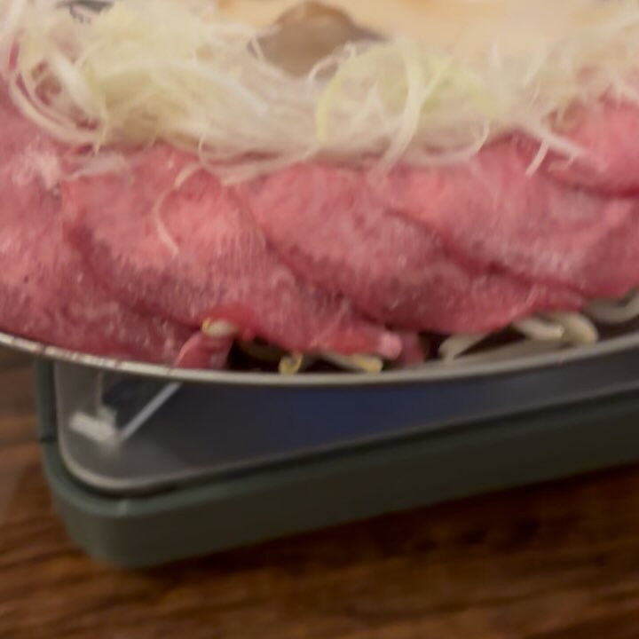 ・